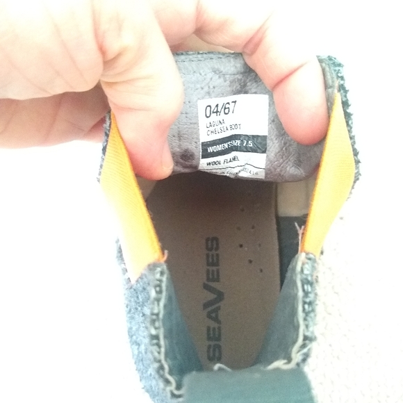 SeaVees ankle booties - Picture 4 of 4